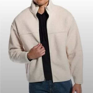 VINCE men’s zip up Sherpa fleece jacket in bone size large